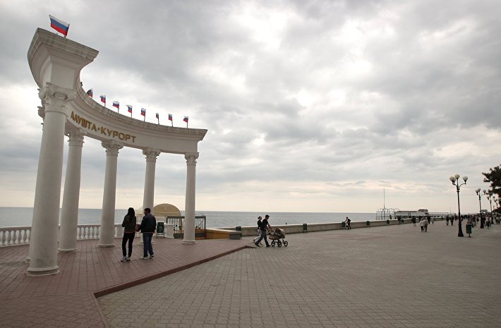 На реконструкцию набережной Алушты в Крыму направят 1 млрд руб