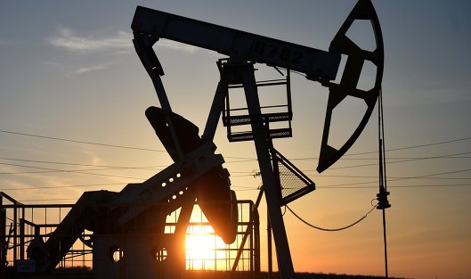 Нефть снижается на фоне фиксации прибыли инвесторами