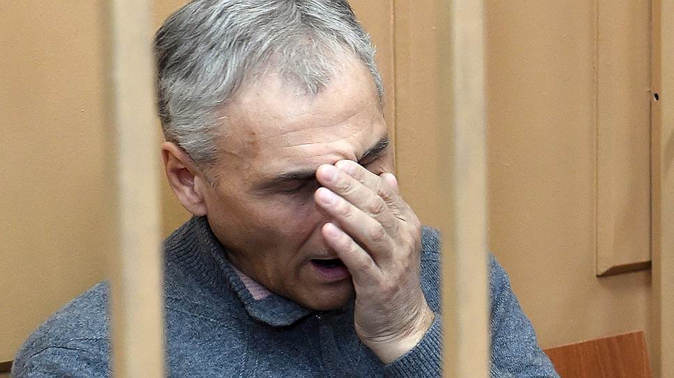 Экс-глава Сахалина оспорил конфискацию без приговора