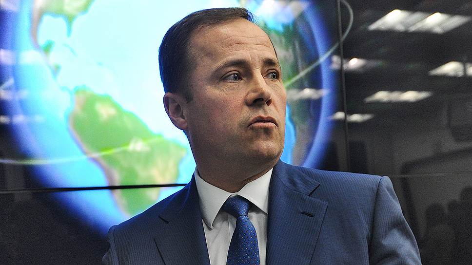 Гендиректор "Роскосмоса" Игорь Комаров пытается привлечь в отрасль частные деньги