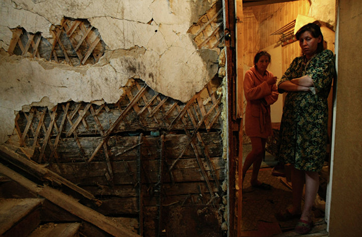 Программа расселения аварийного жилья в РФ на 1 октября выполнена на 56% - Фонд ЖКХ