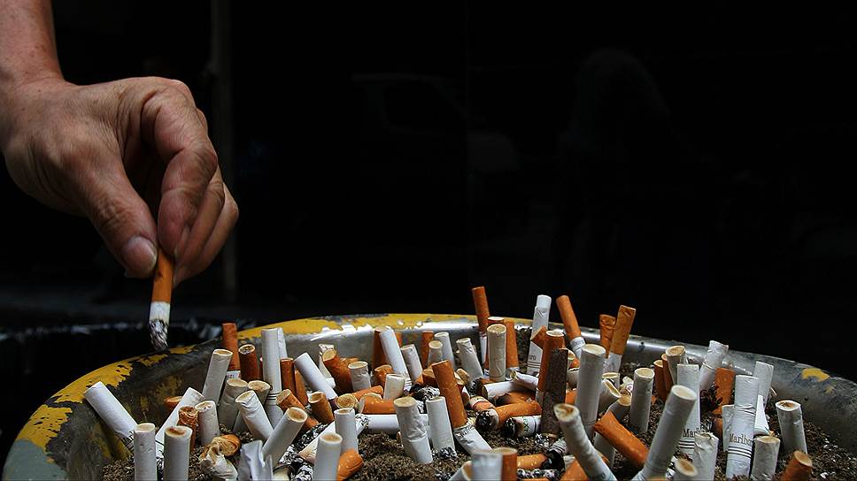 Табачники снижают отгрузки при росте производства