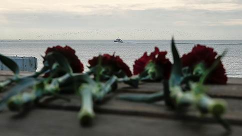 Со дня Черного моря подняты обломки самолета и бортовые самописцы