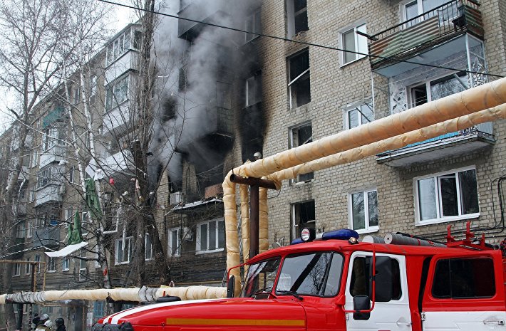 В квартире дома в Саратове, где был взрыв, самовольно меняли газовую плиту - газовики