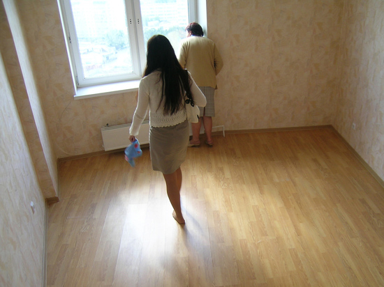 Россияне массово избавляются от ипотечного жилья: нет средств оплачивать - МК